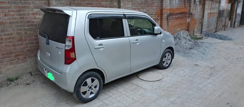 Suzuki Wagon R 2016 5