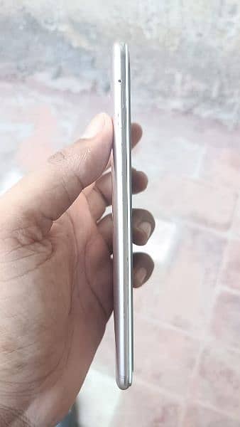 Vivo V7 4gb 32gb 3