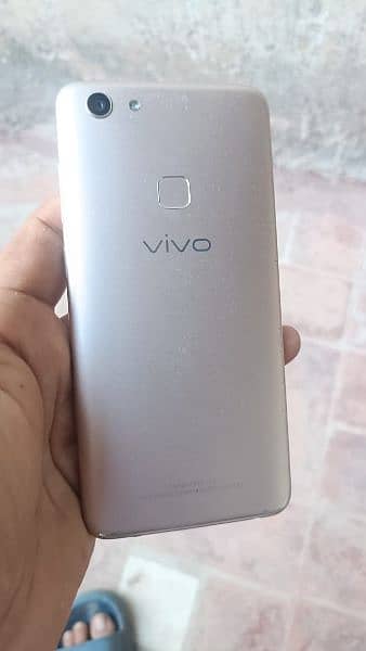 Vivo V7 4gb 32gb 8