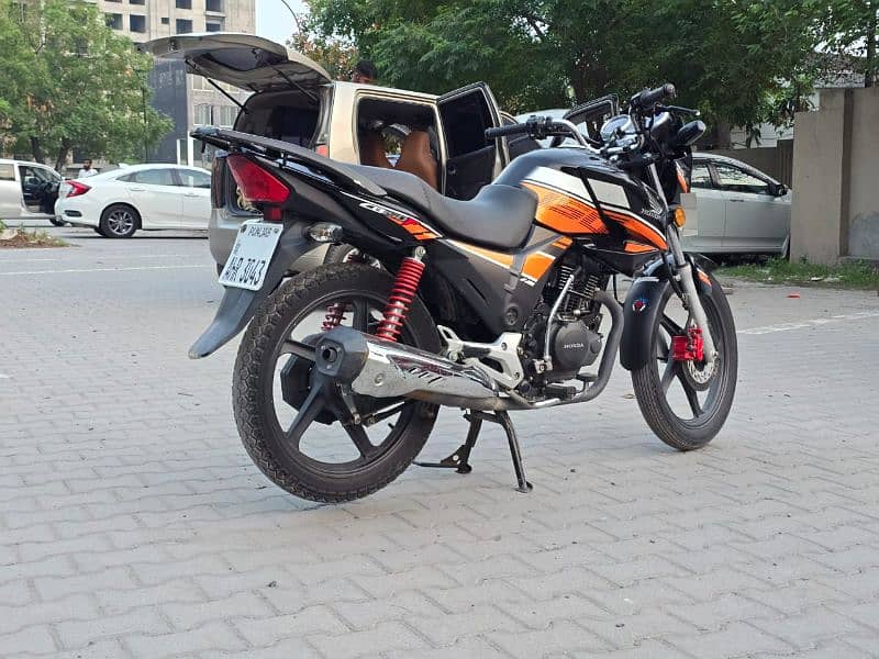 Honda CG 150f 3