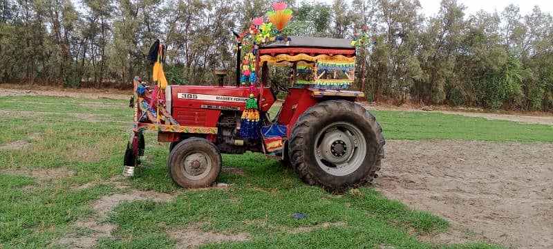 Tractor 385 Massey Ferguson 2