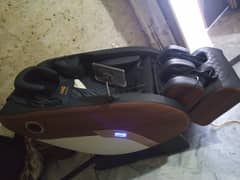Massage Chair just like new 0