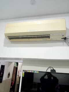 1.5 ton Mistobhish  Ac Good working 03268554147