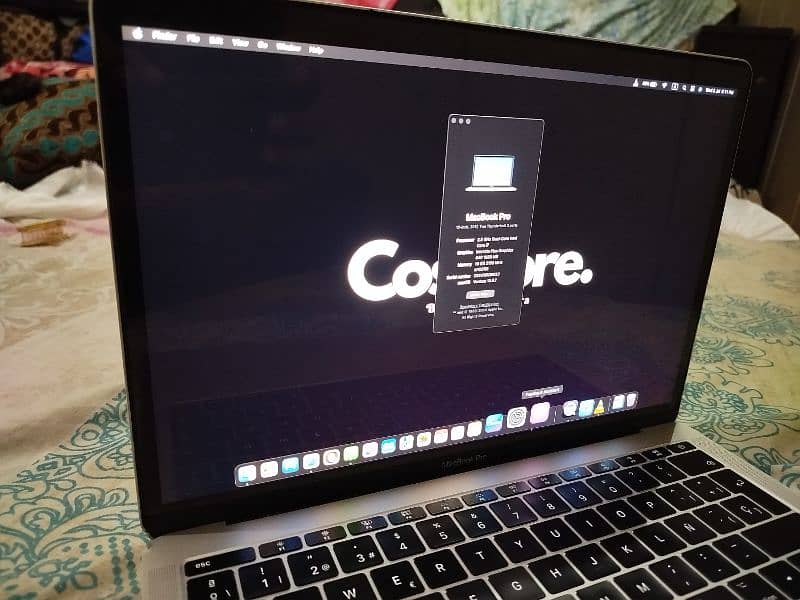Urgent Sale MacBook Pro 2017 corei7 6