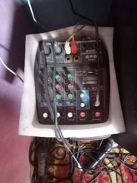 consolo mixer 4 channel 0