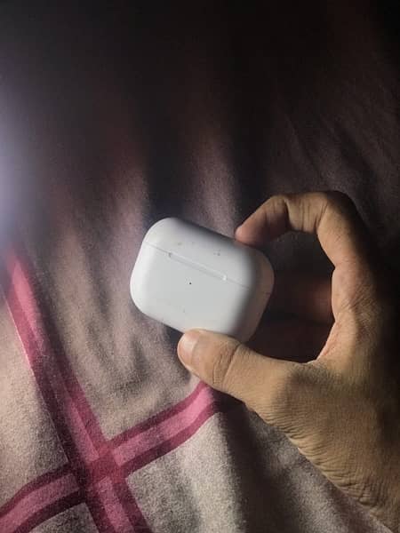 AirPods Pro (1st Gen) 0