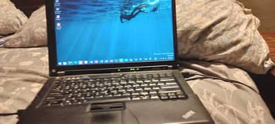 Lenovo thinkpad R61 used with A4 Tech, HP keyboard for urgent sale