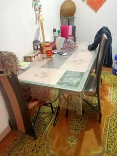 glass dining table