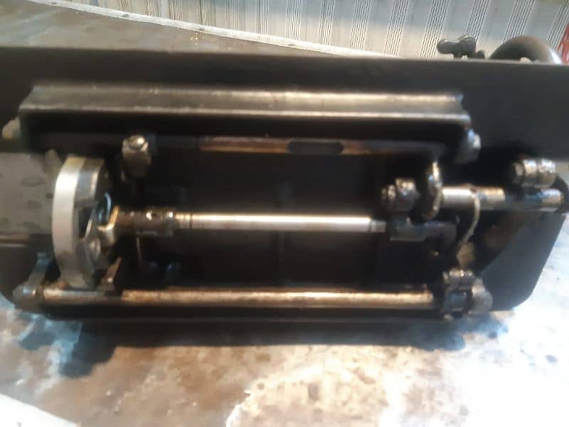 singer sawing machine 2