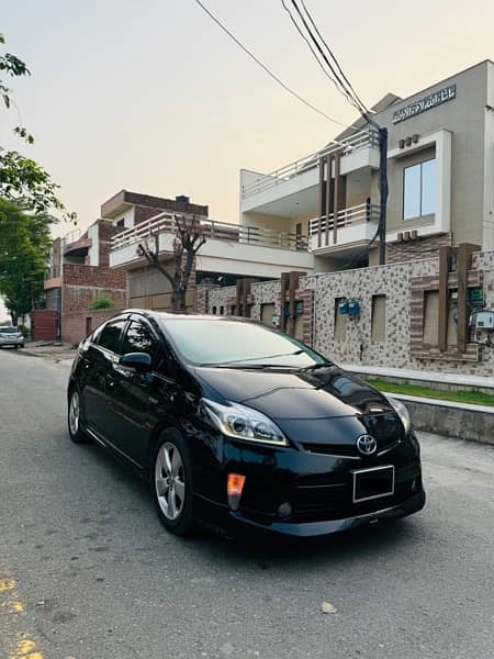 Toyota Prius 2012 TOTAL GENIUNE BRAND NEW CAR 9