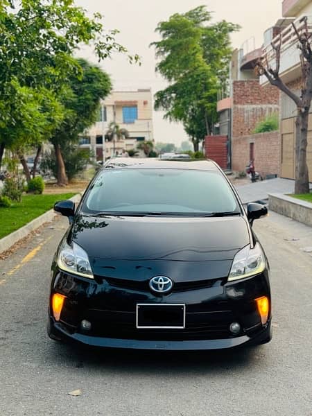 Toyota Prius 2012 TOTAL GENIUNE BRAND NEW CAR 11