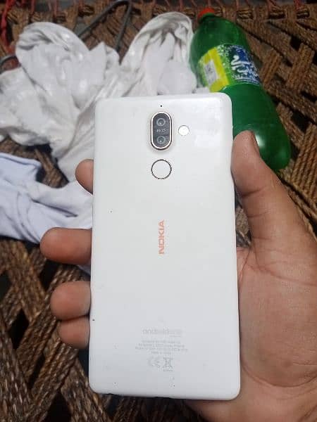 Nokia 7 plus 4
