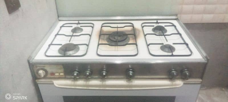 5 Burner Italian Imported Cooking Range Tecnogas Oven 2
