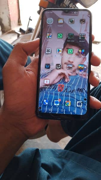 itel vision 1 plus (p 36 pro LTE)       ram 3: 32 1