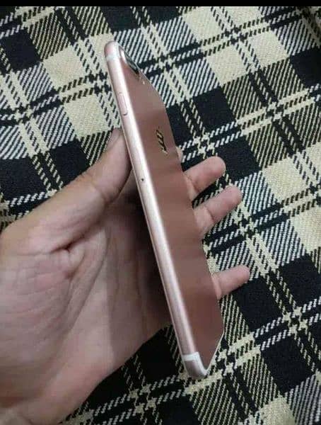 iPhone 7plus 128gb pta approved 0