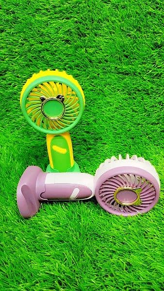 Small Rechargeable Fan 0