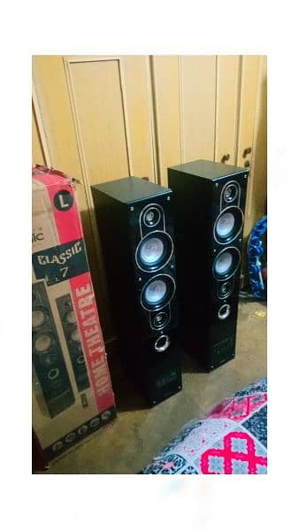 AUDIONIC CLASSIC 7 TOWER SPEAKER SOUND SYSTEM 0