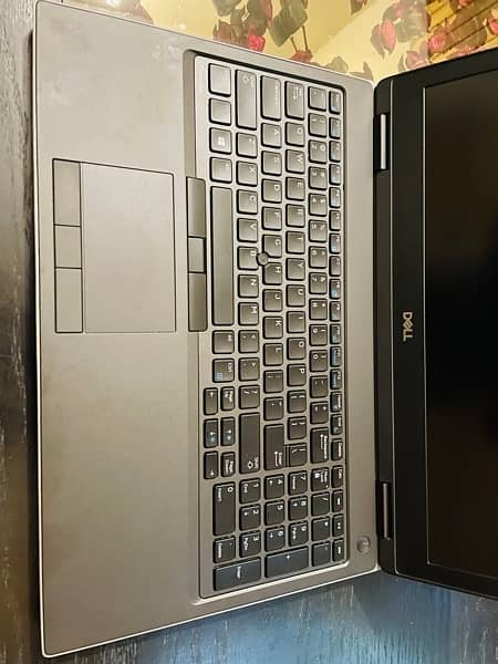 Dell Precision 7540 3