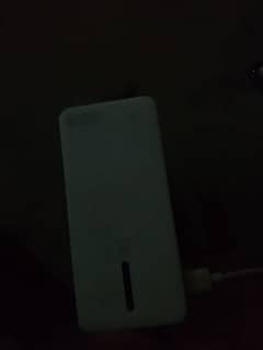 lg v40 thinq 10\8 he Non pta pannel crack with power bank free 15000