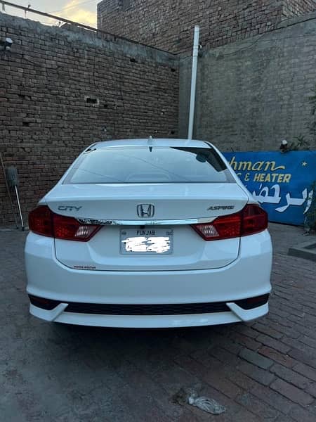 Honda City Aspire 2022 1.5 M/T 2