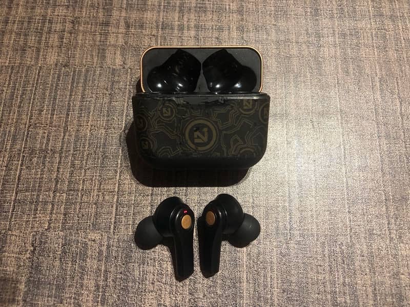 Greshare handpainted wireless earbuds 5