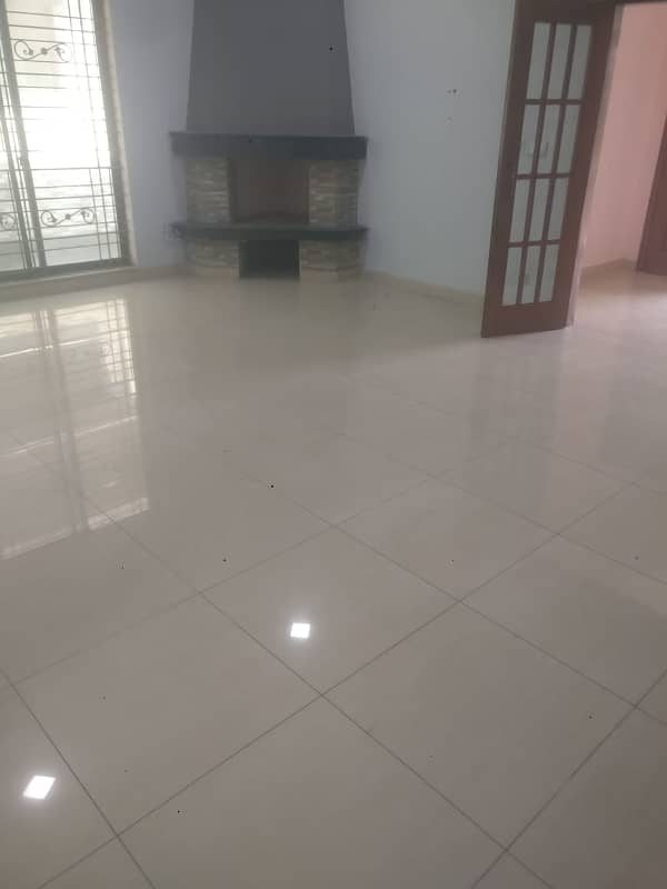 1 kanal spacious UPPER PORTION for rent in NFC 1 8