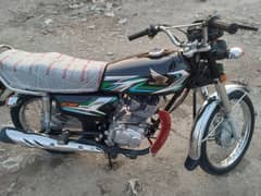 Honda 125 2023 madal urgent sale