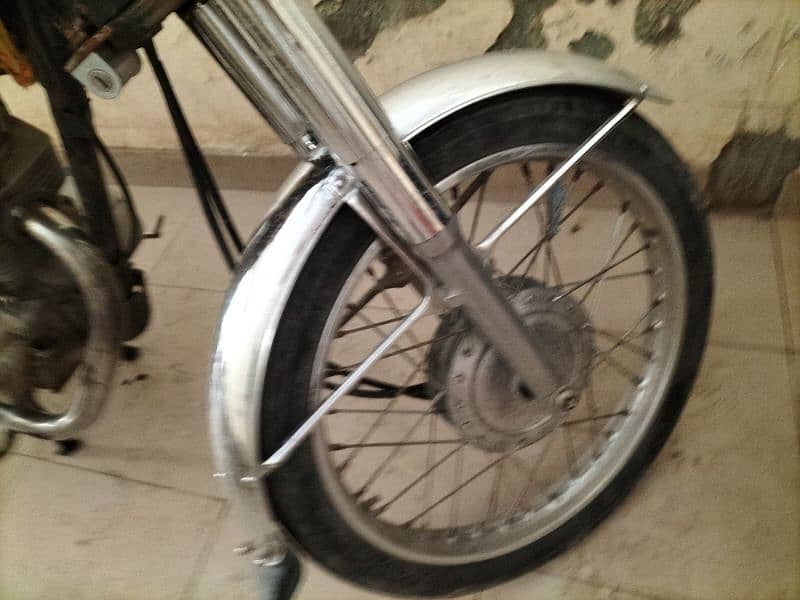 Honda 125 2010 Model For Sell Urgent 2