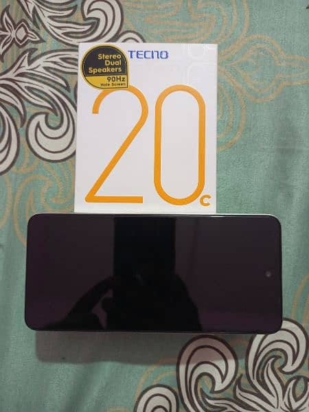 Tecno Spark 20c 4+4-128 0