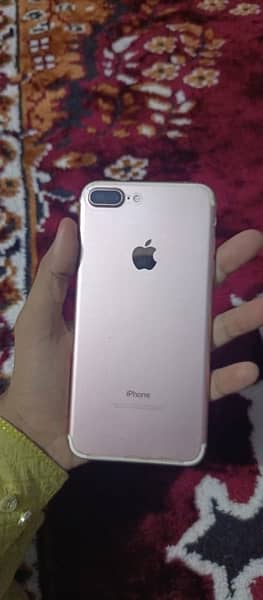 iPhone 7plus  128gb 0