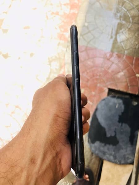 Urgent Sale IPhone 7 Pta  With Box 4