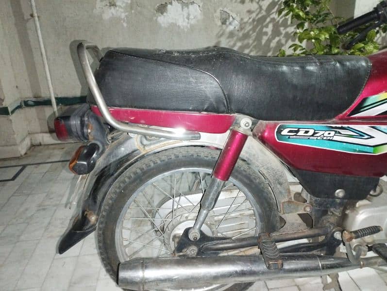 I want to sale my honda 70 like a new bike. . . 8