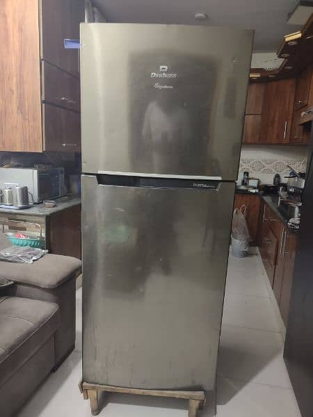 Dawlance Signature Series 12 cubic feet fridge 0