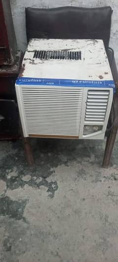 window AC 1ton . . .