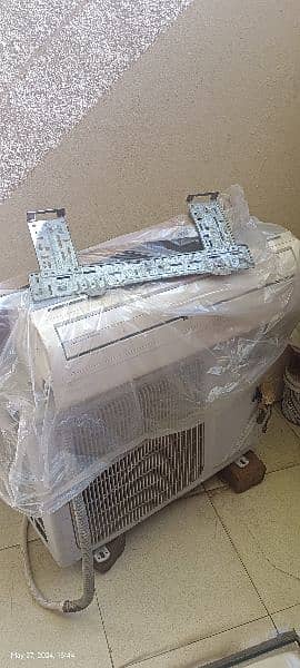 Gree 1 Ton Non Inverter Split Unit 4