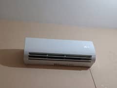 Ac in good condition haier DCinverter only serious buyers contact me