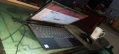 Lenovo Yoga core i7, 7th generation