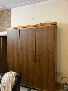 wooden almari / 3 door almari