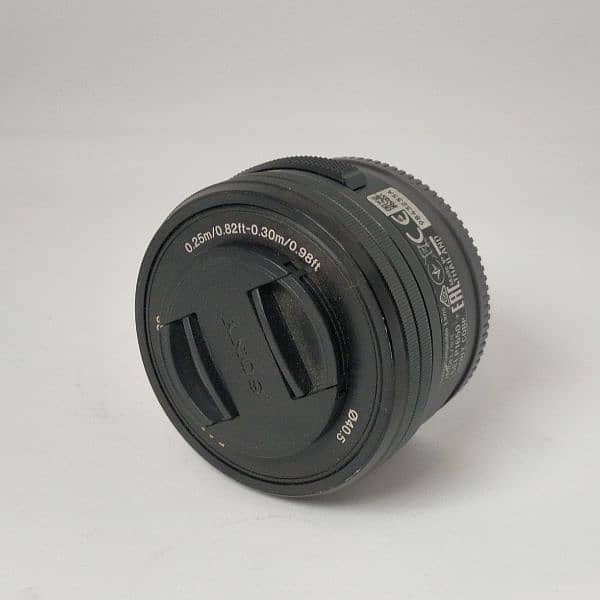 16 50mm lens for sony  new just 2 event used 1