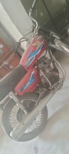 Honda 125. modified. urgent for sale