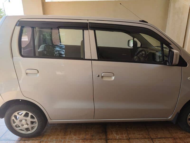 Suzuki Wagon R 2018 18