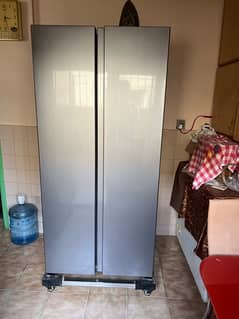 HiSense branded fridge double door