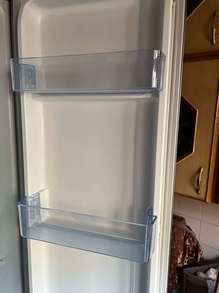 HiSense branded fridge double door 4