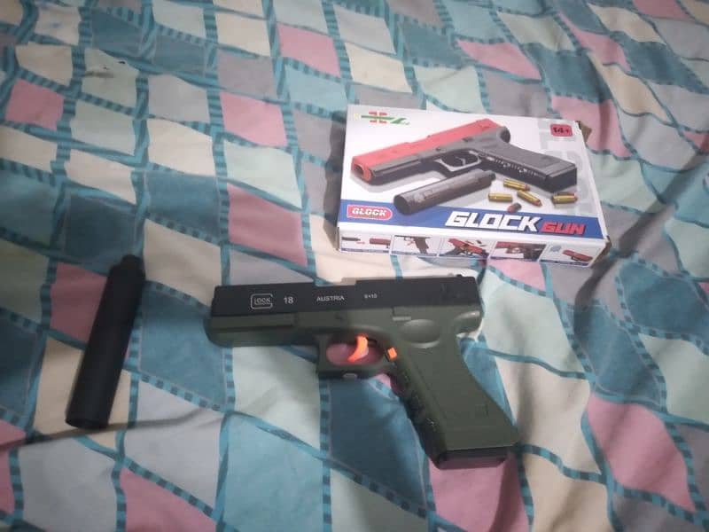 new kids gun air soft gun glock 18 gun long range shot shell ejection 0