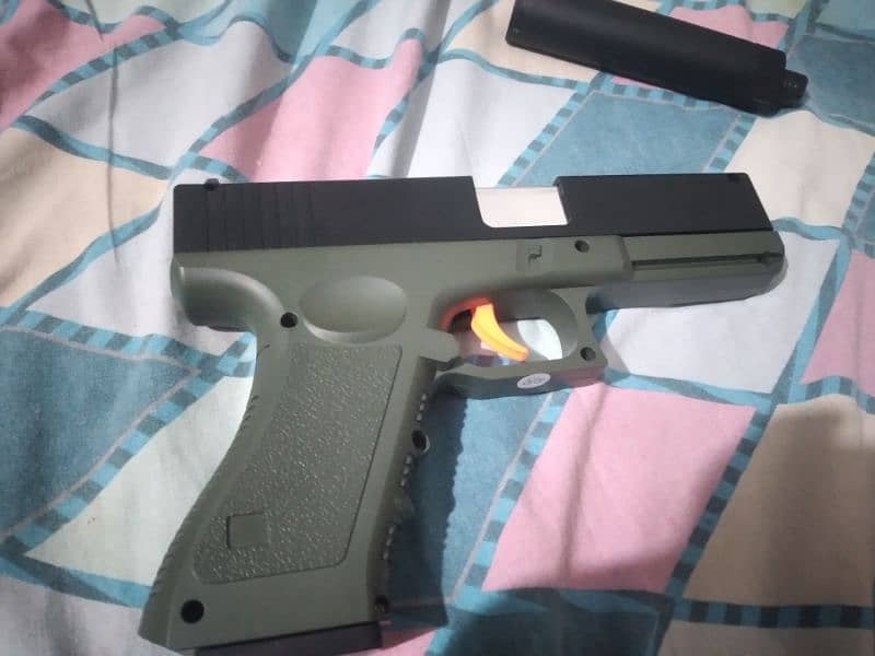 new kids gun air soft gun glock 18 gun long range shot shell ejection 4