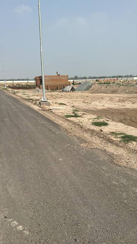 Prime Location 5 Marla Paired Plot Is Available For Sale In Park View City - Tulip Overseas Block Lahore 4