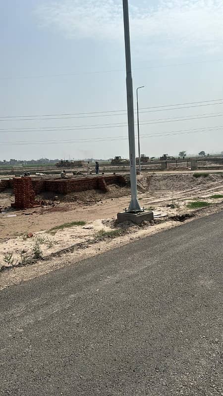 Prime Location 5 Marla Paired Plot Is Available For Sale In Park View City - Tulip Overseas Block Lahore 7