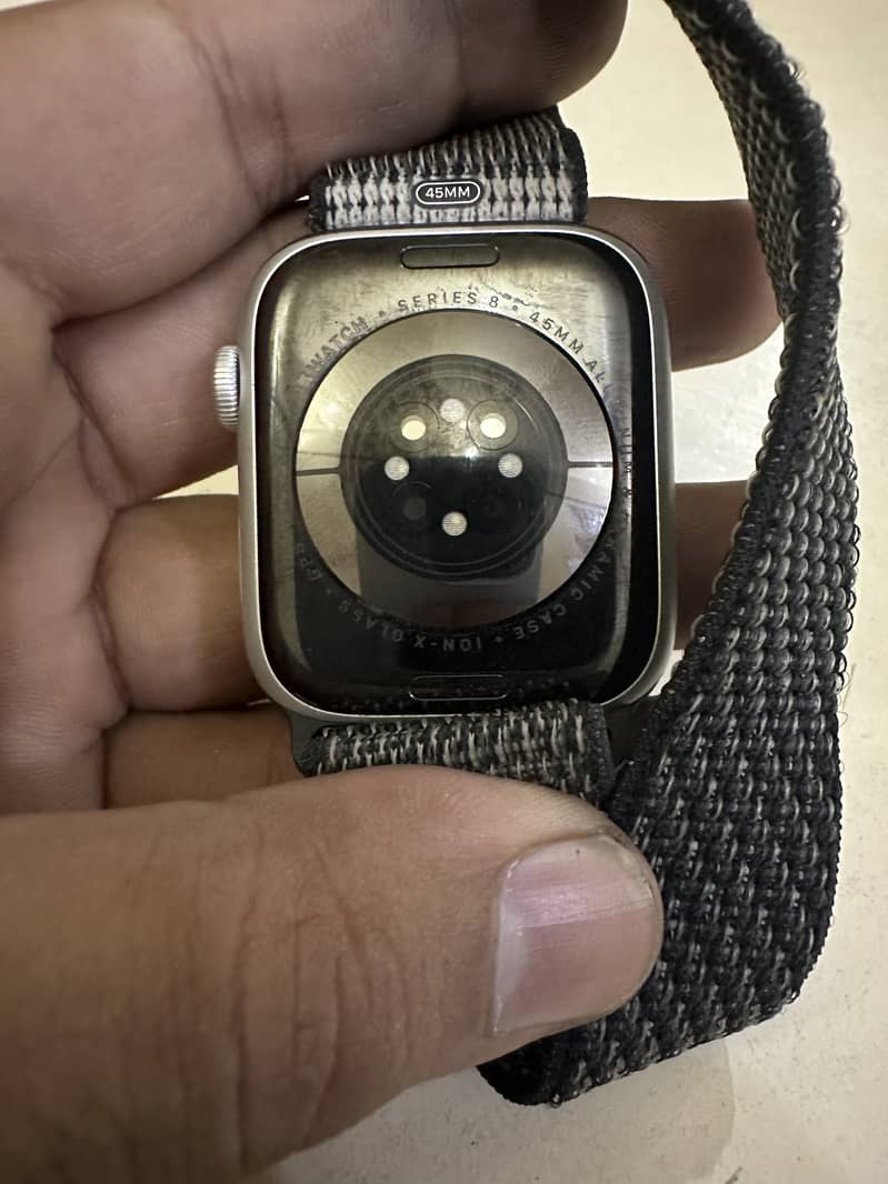 Apple Watch Series 8 45mm Aluminium GPS 2