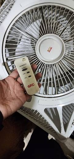 celing fan GFC 10 by 10 condition