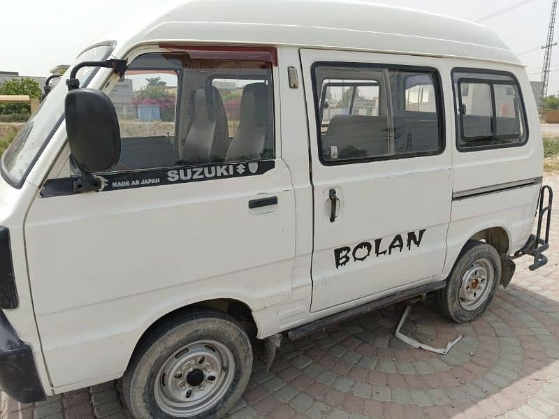 Suzuki Bolan 2009 3